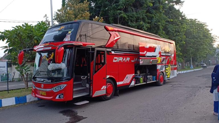 Sewa Bus Pariwisata Batam